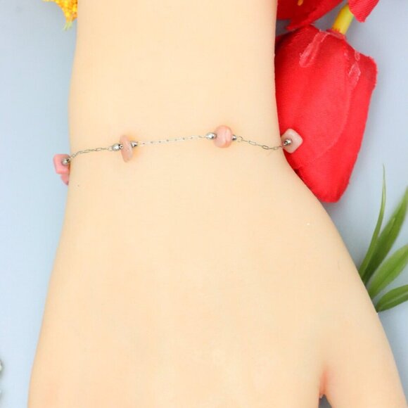 "Elegant & Trendy Bracelet, A Perfect Gift for Women, Thoughtful, EVCH1020 - Picture 2 of 9